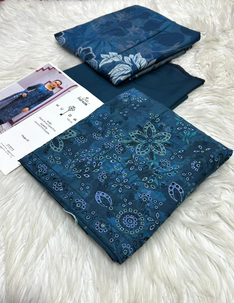 Huda's Bana Dora Embroidered 3Piece D-005