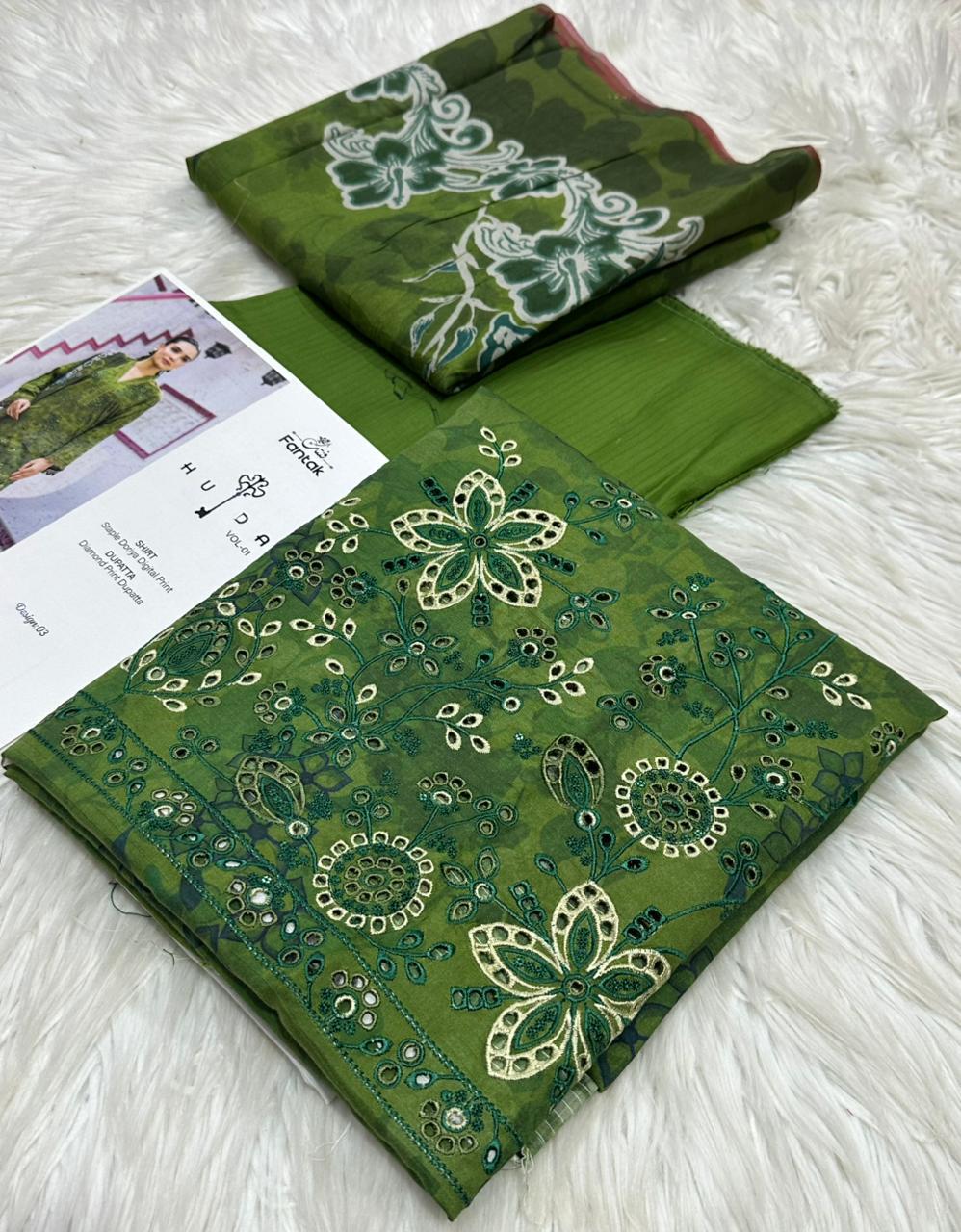 Huda's Bana Dora Embroidered 3Piece D-004