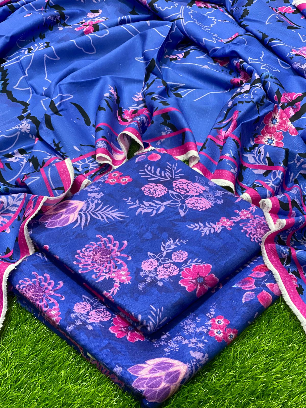 Elegance Khaddar 3Piece D-001