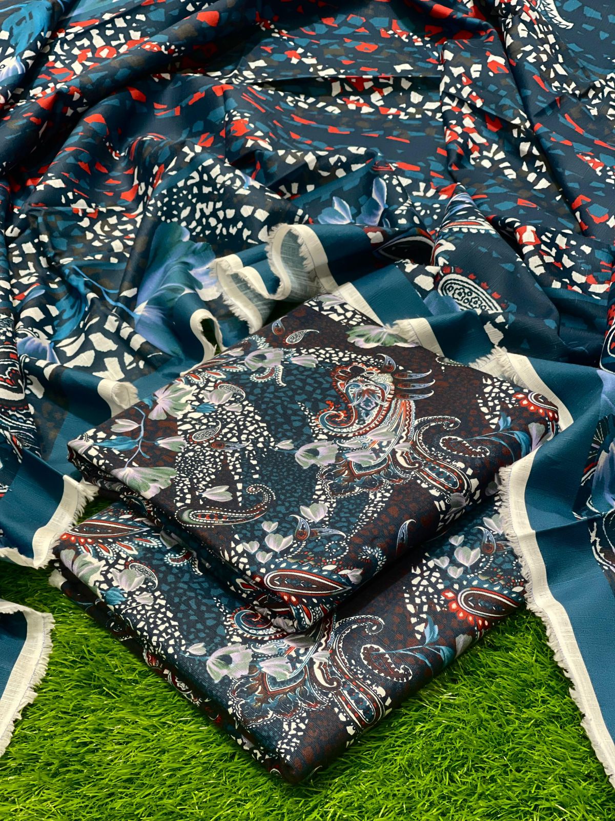 Elegance Khaddar 3Piece D-007