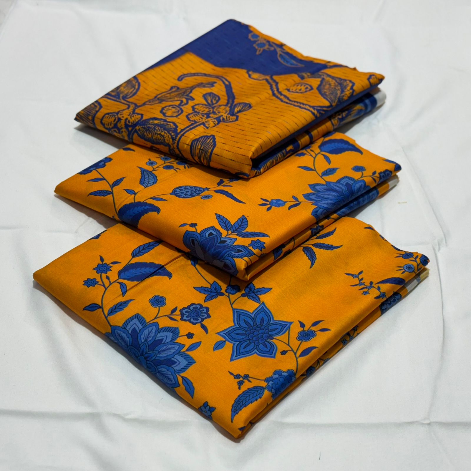 Almirah Linen Unstitched 3PC D-017