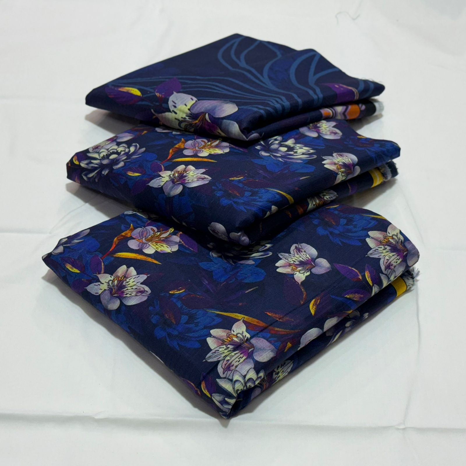 Almirah Linen Unstitched 3PC D-021