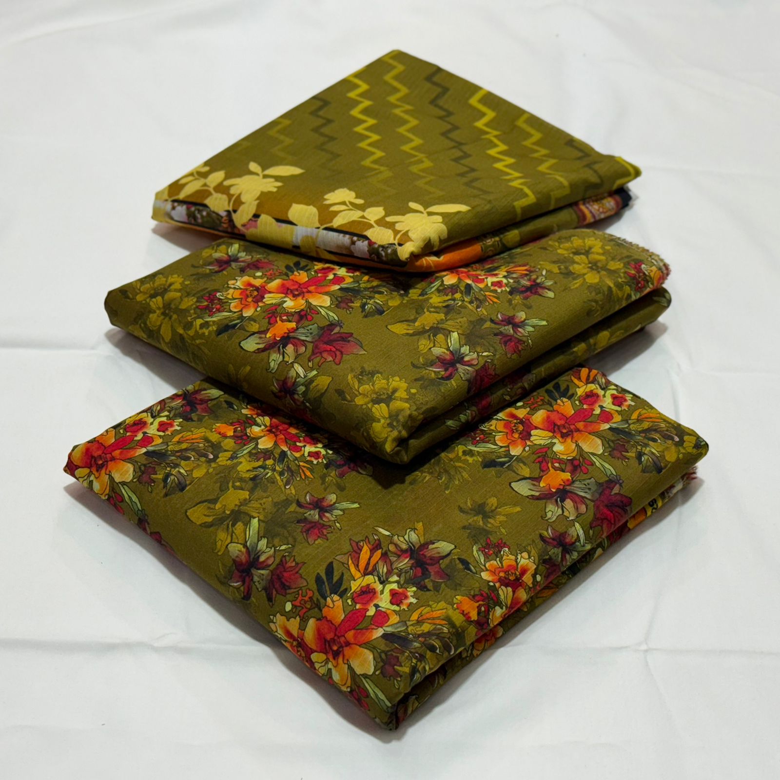 Almirah Linen Unstitched 3PC D-026