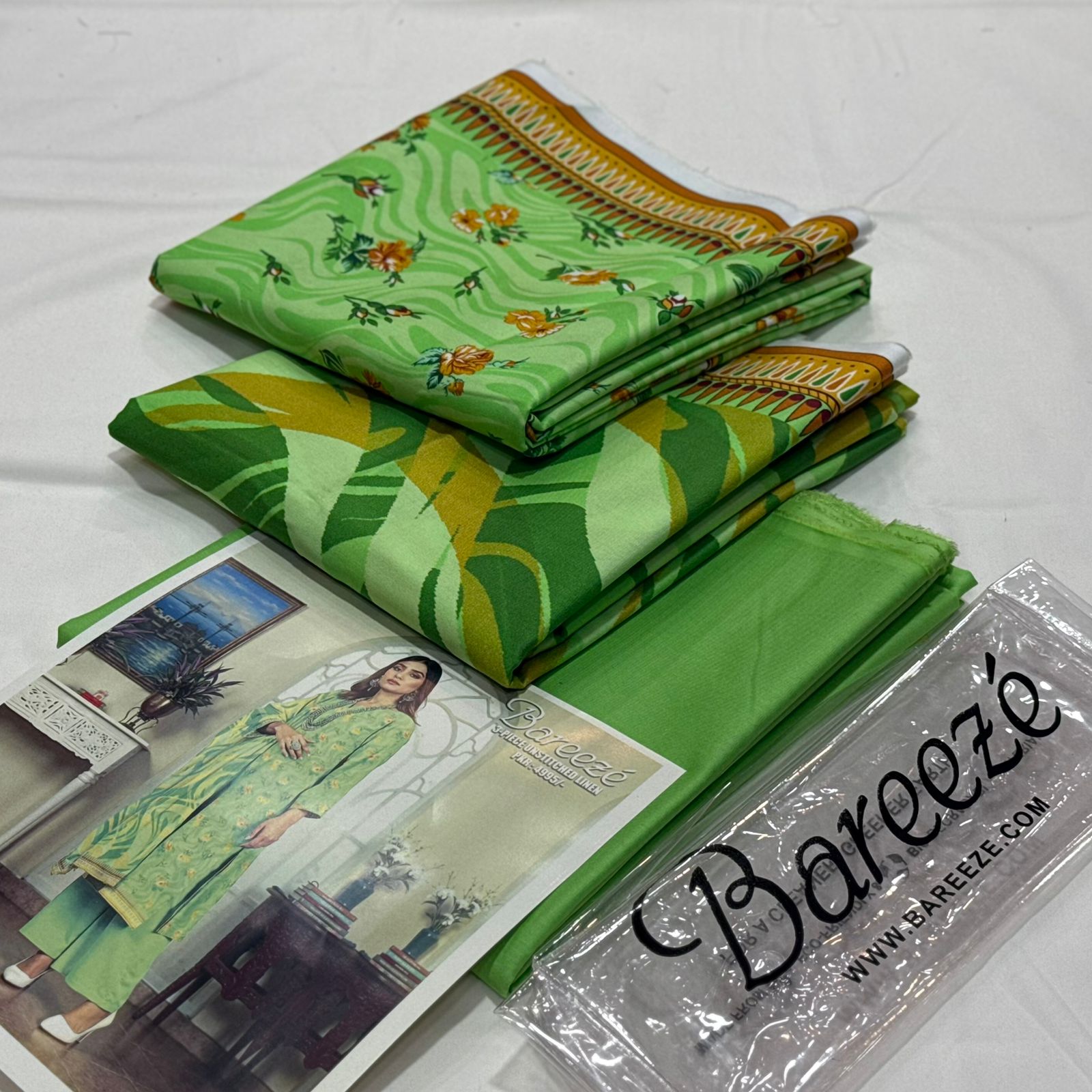 Bareeze Linen Unstitched 3Piece D-003
