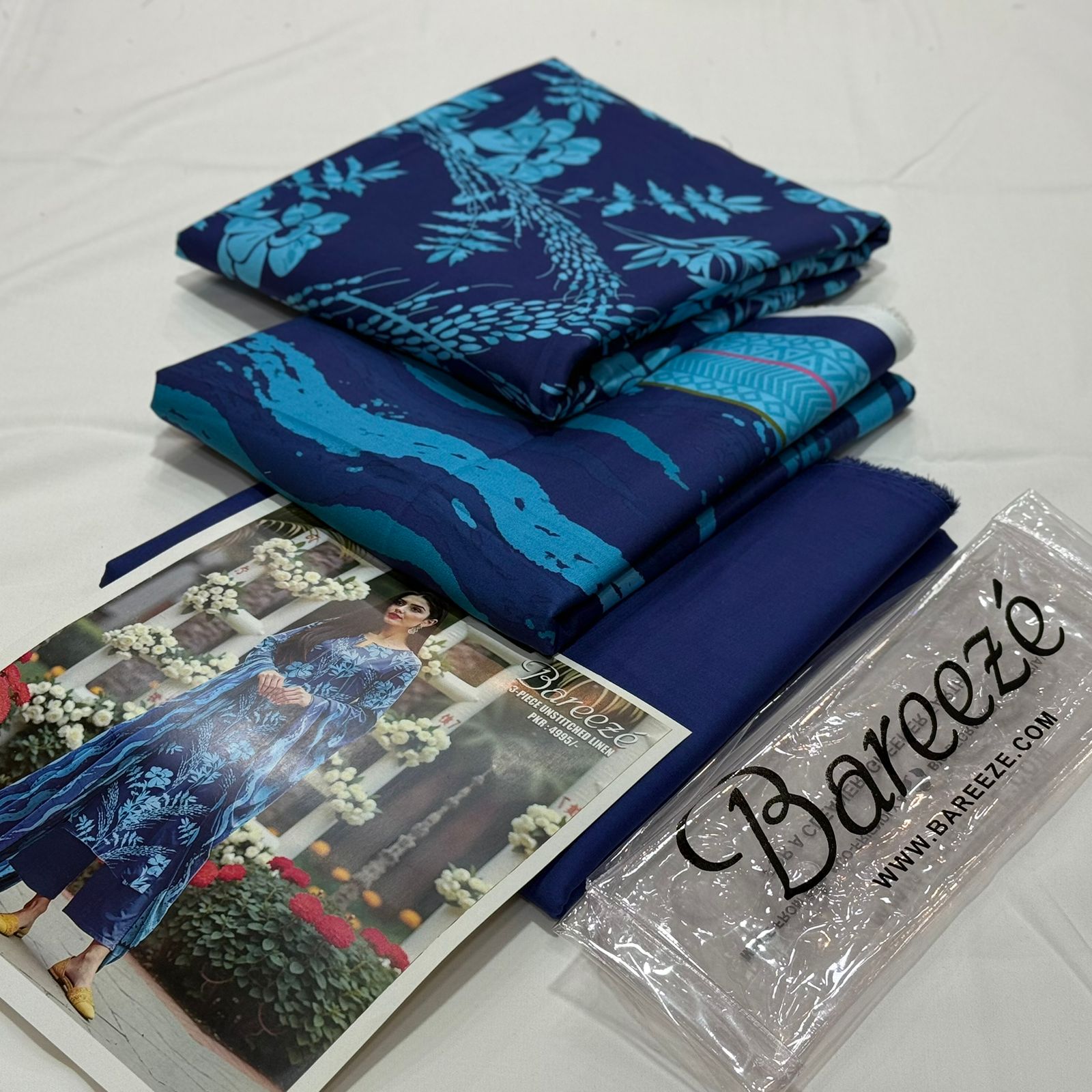 Bareeze Linen Unstitched 3Piece D-004