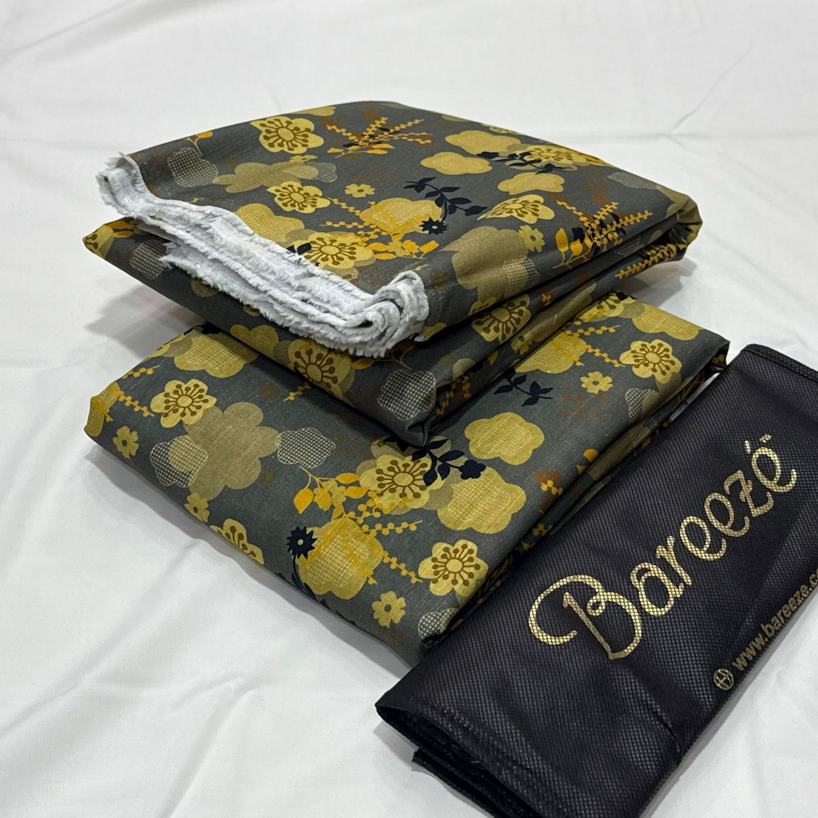 Bareeze Khaddar Unstitched 2Piece D-047