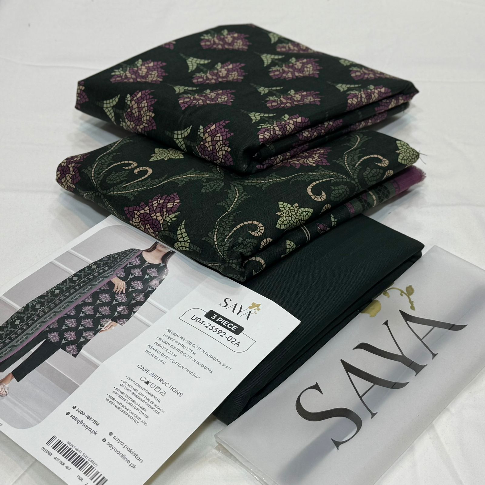 SAYA Printed Khaddar 3Piece D-002